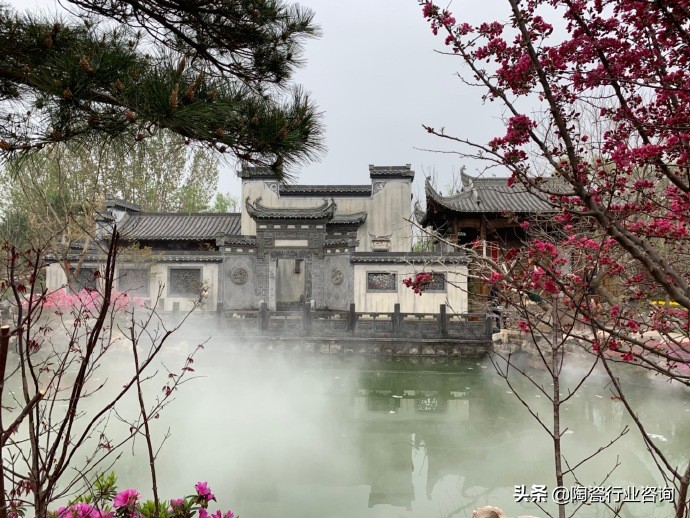 画世园会墙绘图,世园会陶瓷花墙