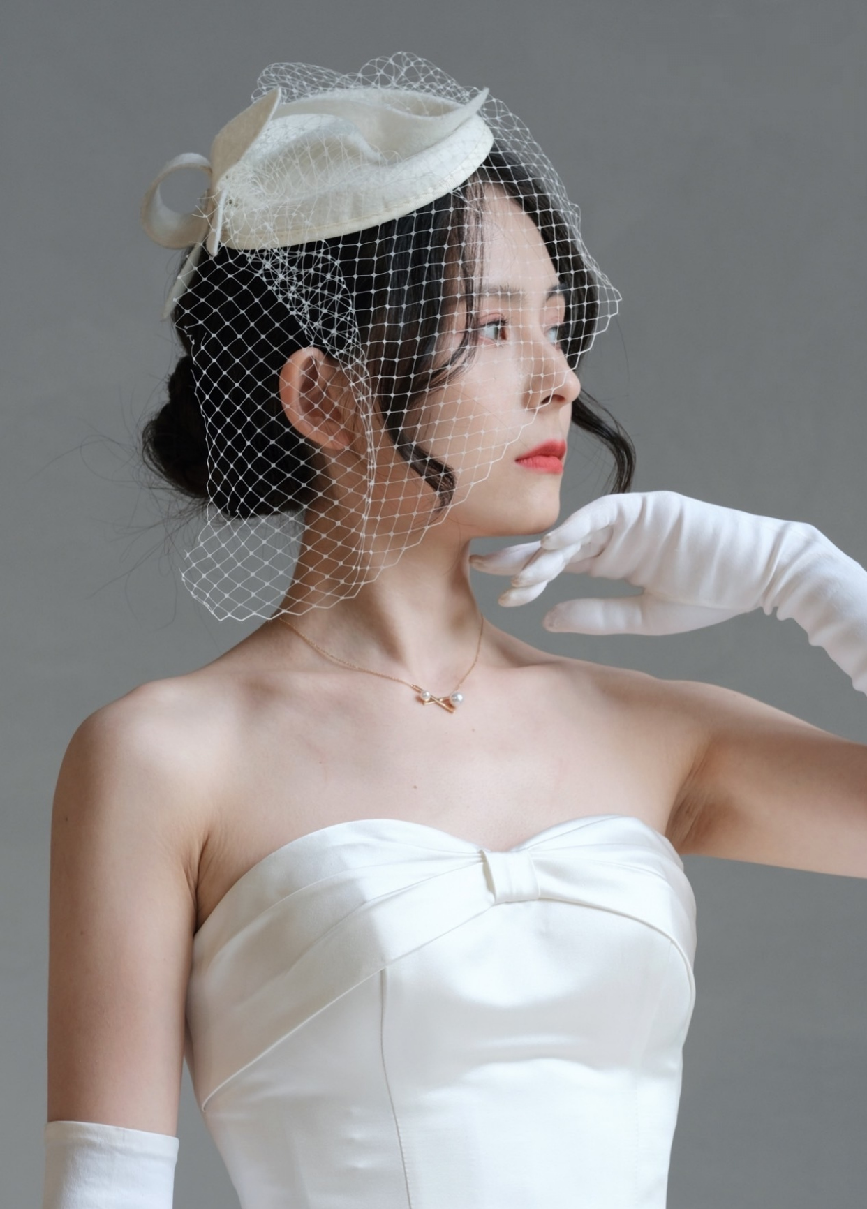 钻戒和黄金对戒怎么叠戴,婚戒是选黄金对戒还是选钻石对戒