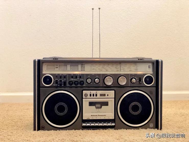 老式松下NationalRX7700BoomBox盒式录音机