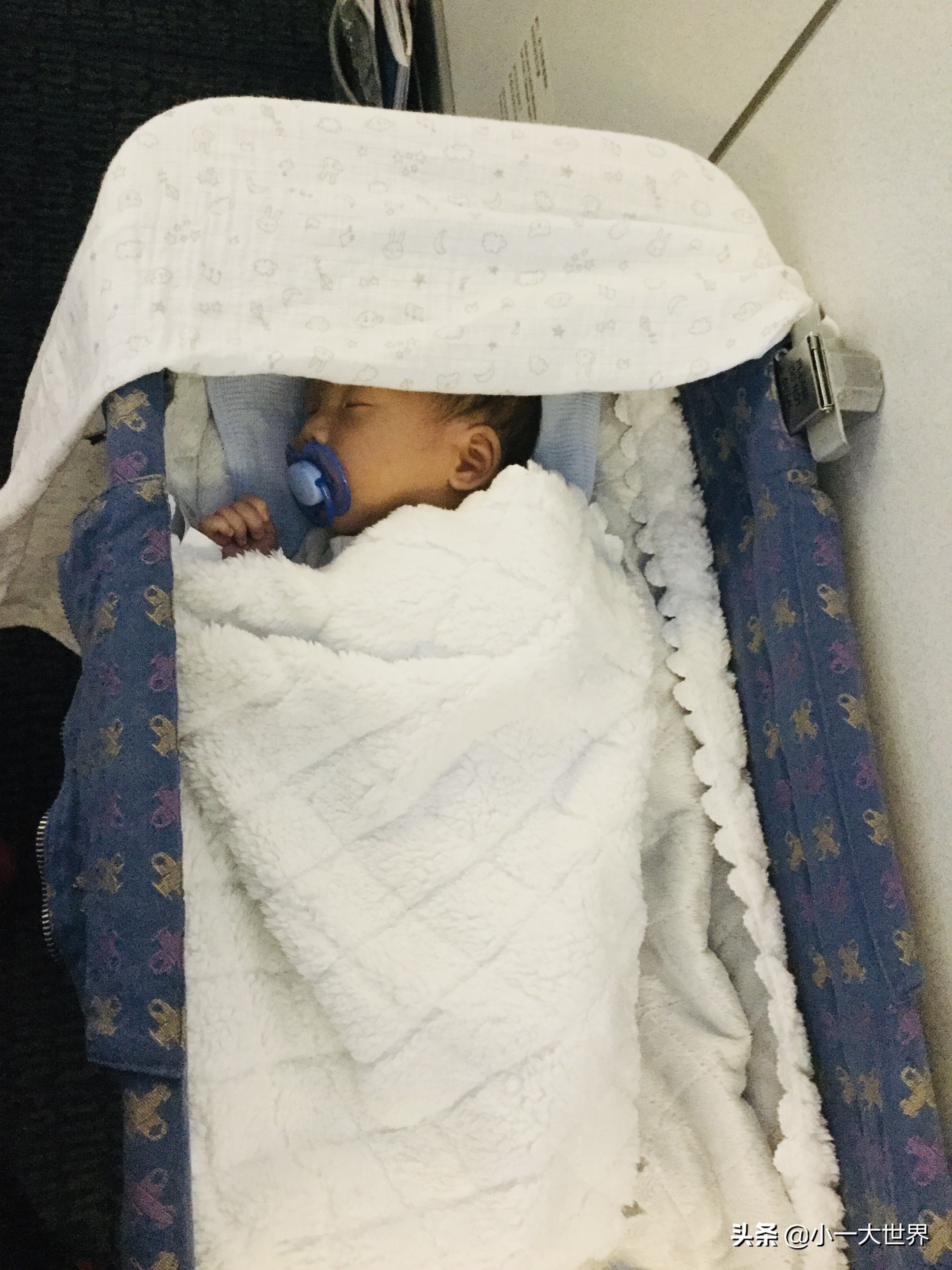 带婴儿坐长途飞机注意事项,带8个月婴儿坐飞机经历