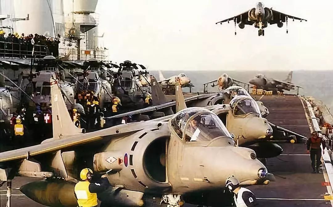 bae公司英国股东,BAE轻坦方案