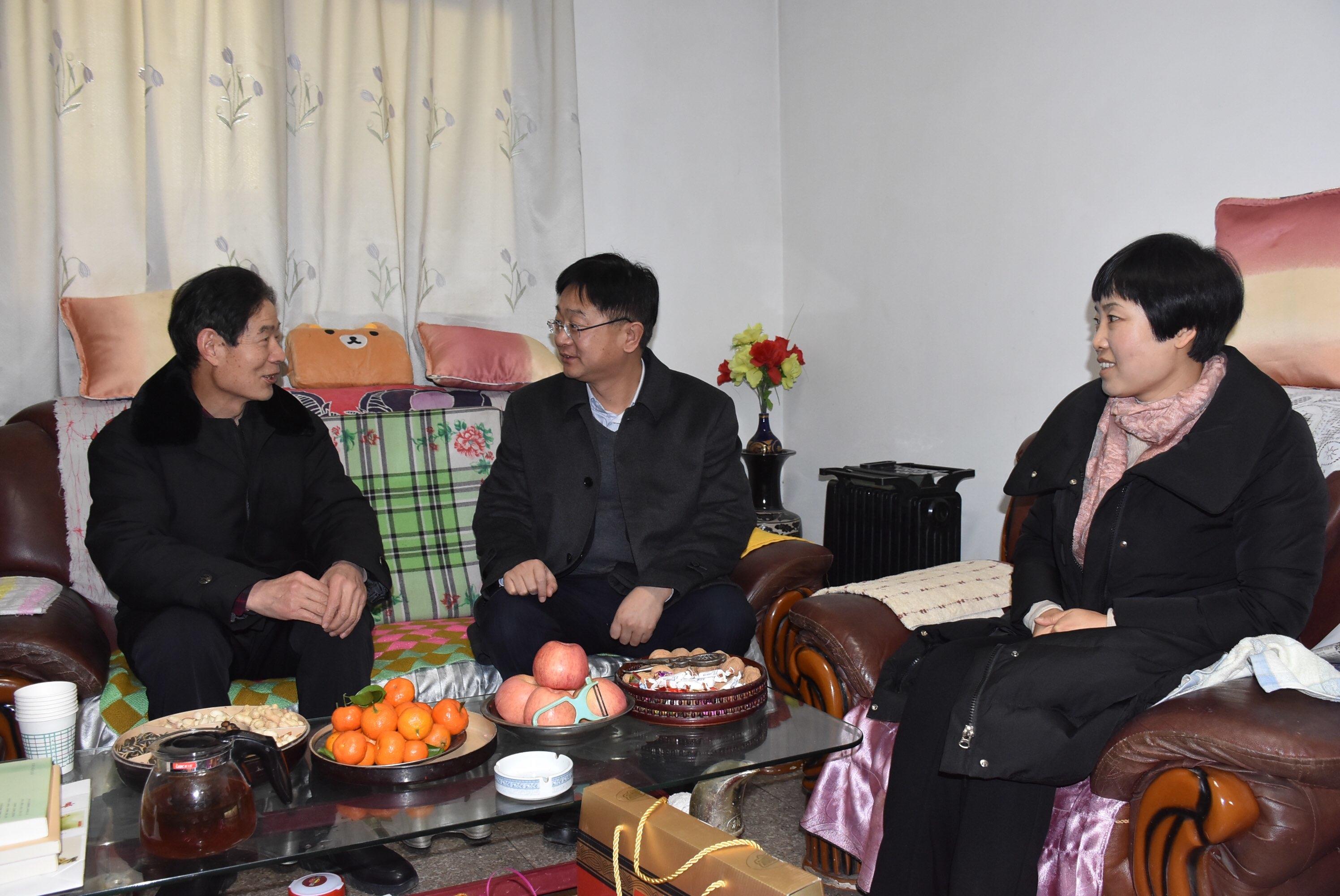 鄠邑区是文化大区，现拥有“国字牌”艺术家15人，名列全省前茅