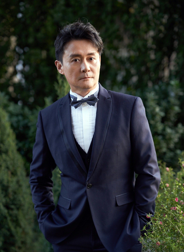 邢岷山张嘉译完整版,张嘉译张子健邢岷山是一个班的吗