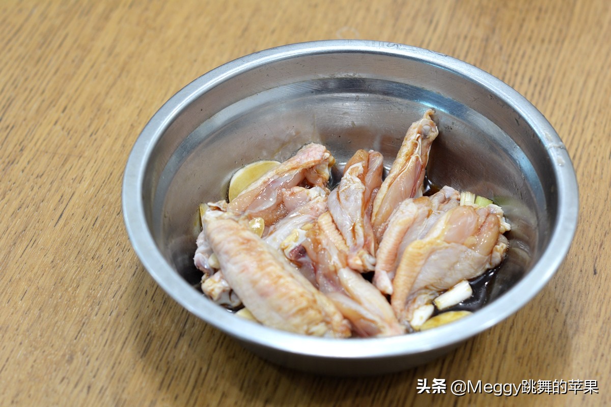 母女俩午餐简单又好吃,一家三口精致午餐