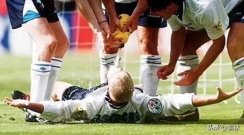 欧洲杯十大巅峰瞬间,重温经典2004欧洲杯进球全纪录