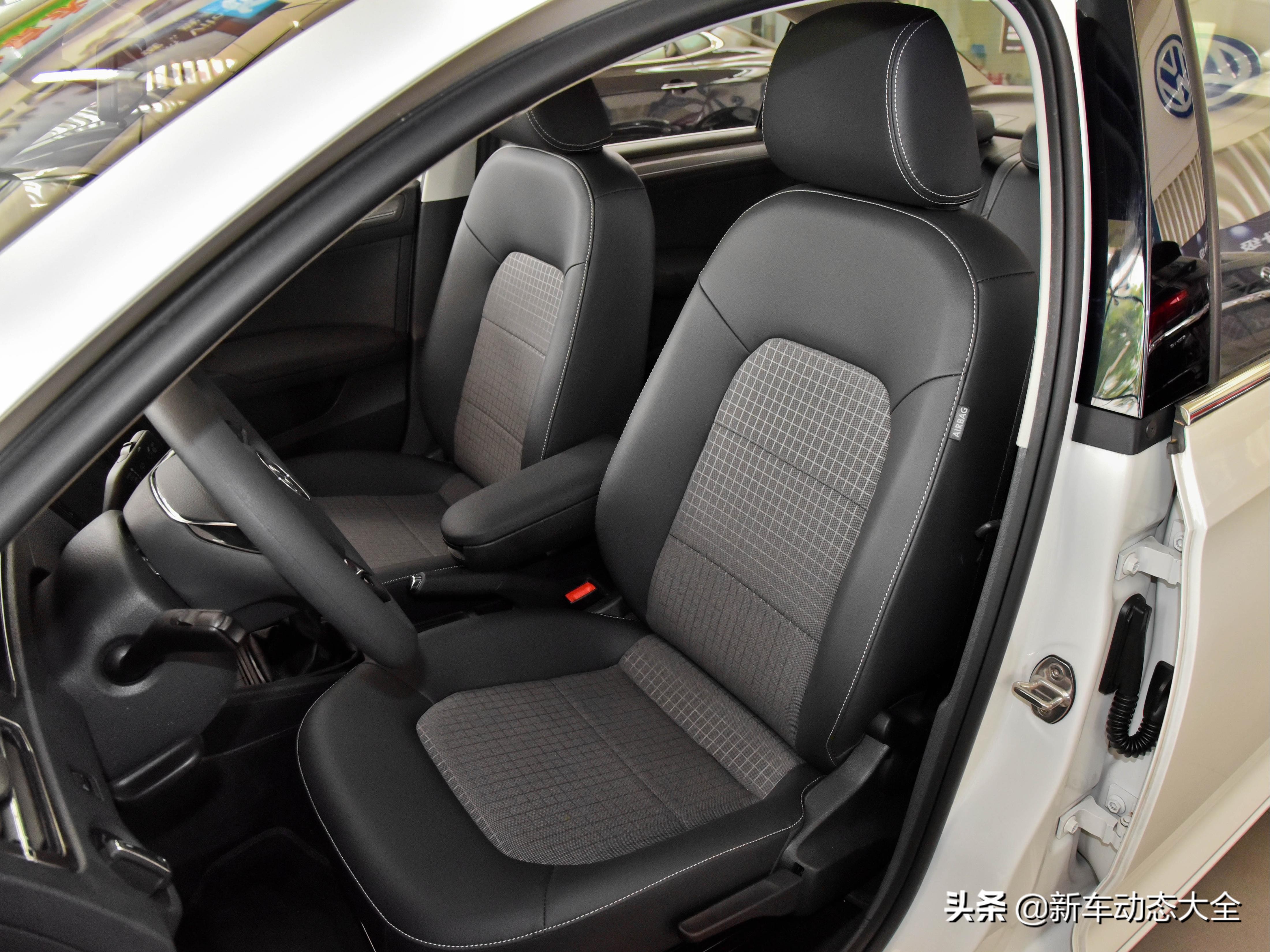 低油耗性价比很高的车20万,省油耐用的家用车大众桑塔纳