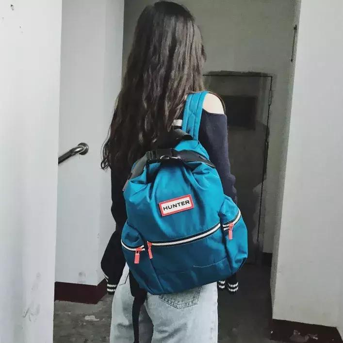 谁，夏天没有七八九十个帆布包？