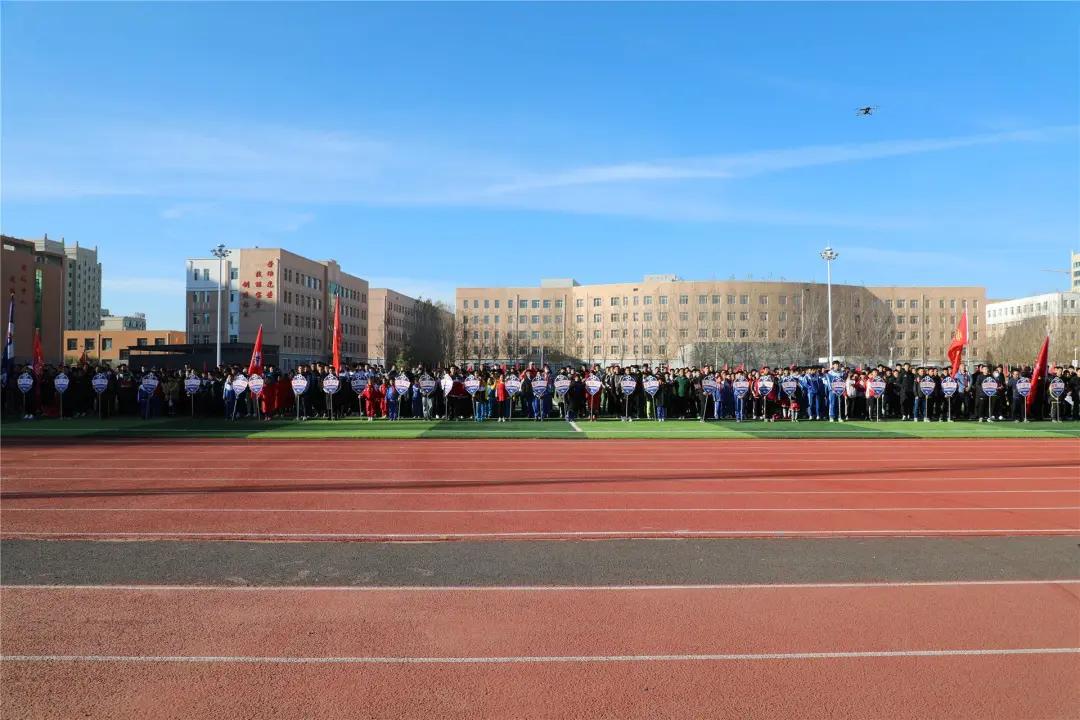 56队上演绿茵盛宴,乌兰浩特前旗足球比赛