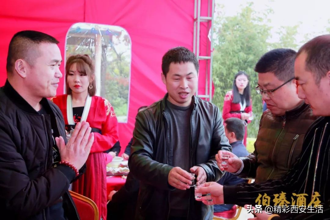 伯臻酒庄,伯臻酒庄自动售酒