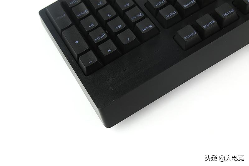 雷柏v520rgb合金版机械键盘评测,雷柏v808樱桃键盘测评