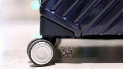 舒提啦1只旅行箱的革命，3年摔坏就换新，30米高空跌落测试合格