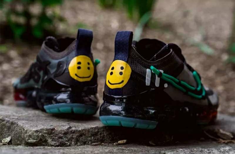 外形类似aj1的鞋,刚买的aj1怎么这么难穿进去