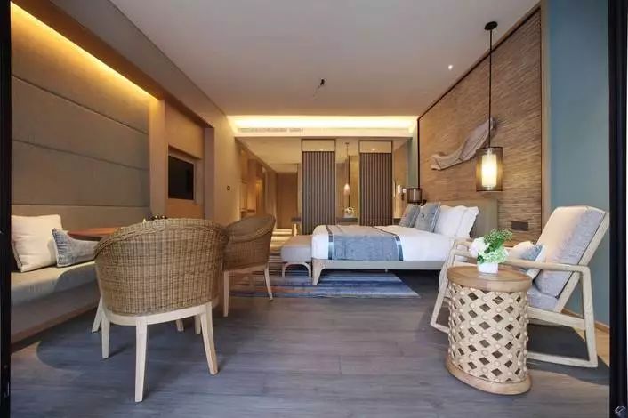 这才是真正意义上的豪华邮轮,号称全球顶级豪华邮轮