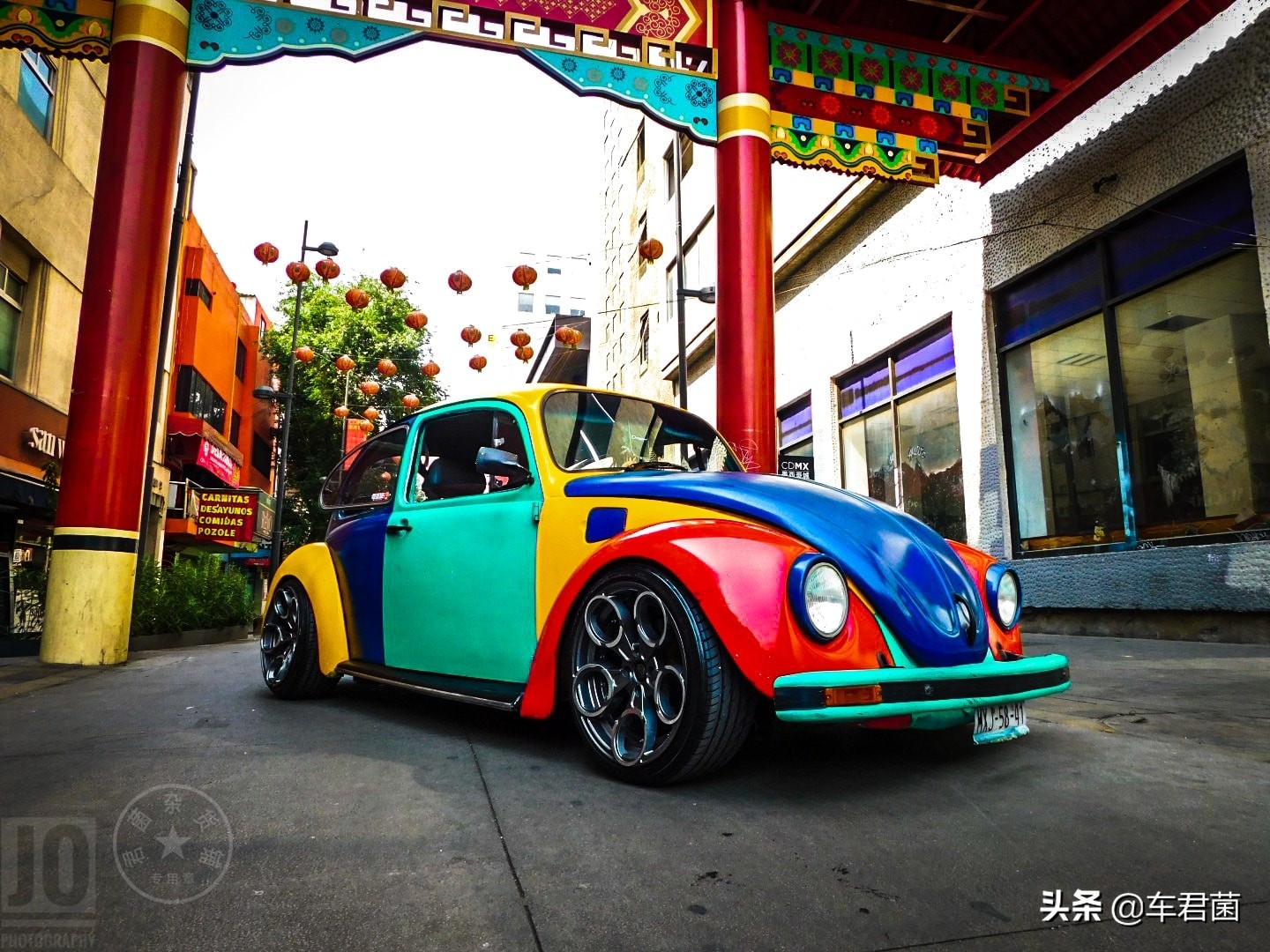 甲壳虫敞篷五颜六色,五颜六色的婚车甲壳虫