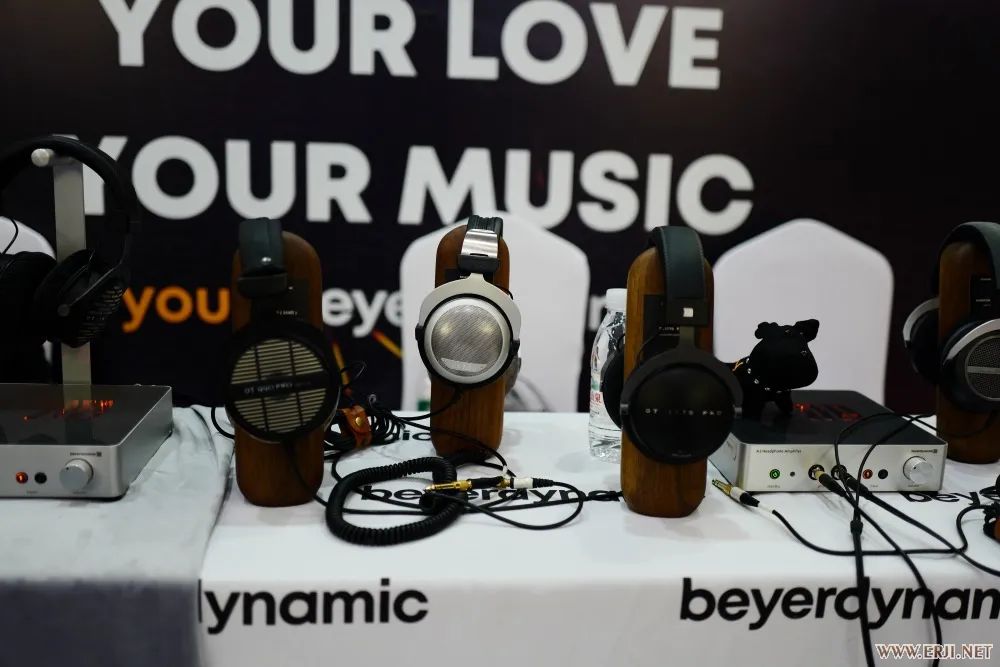 展商如何布展，才能让展位人气显得特别旺？成都国际耳机展大报道