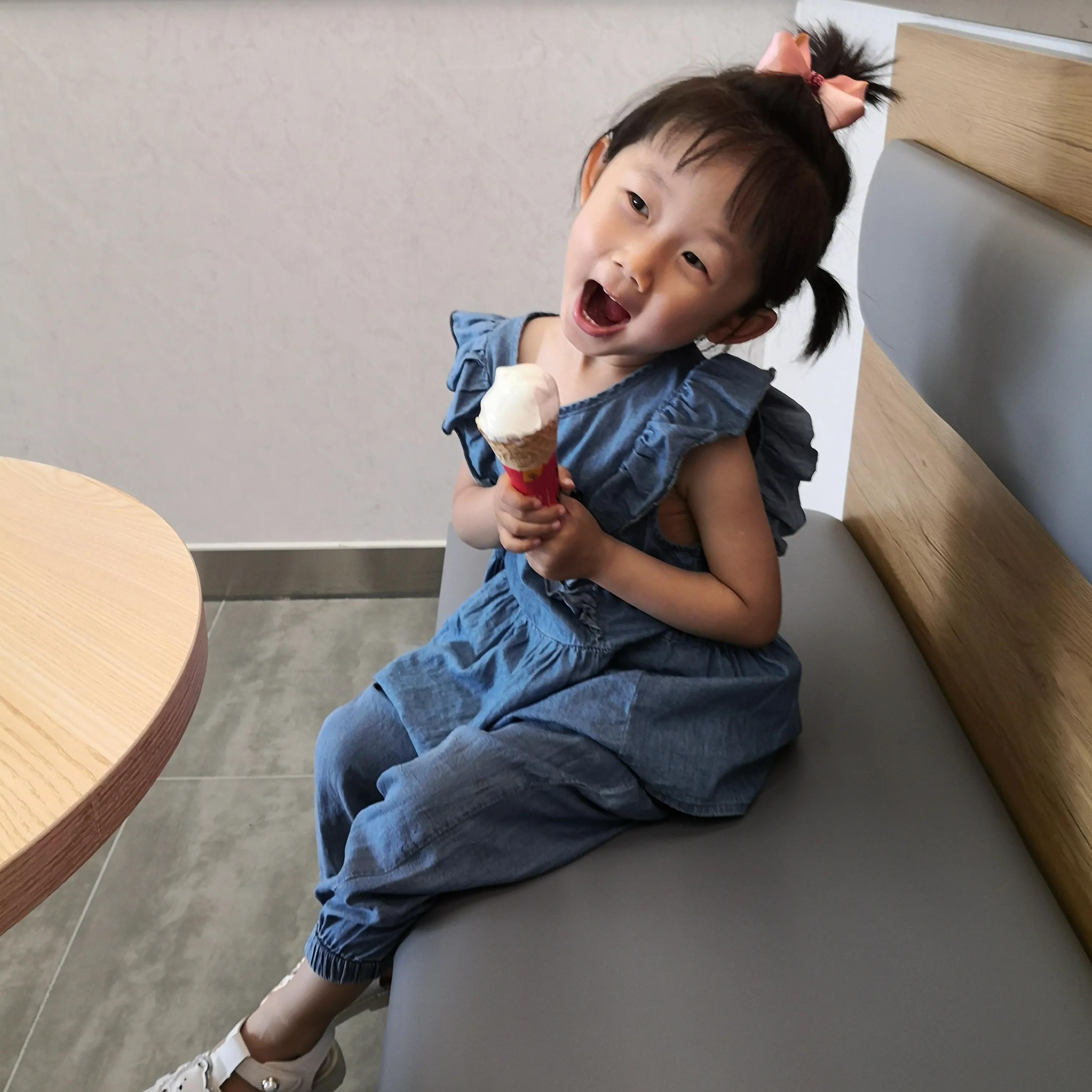 3岁2个月宝宝身高体重多少为标准,3岁3个月男孩身高体重多少正常