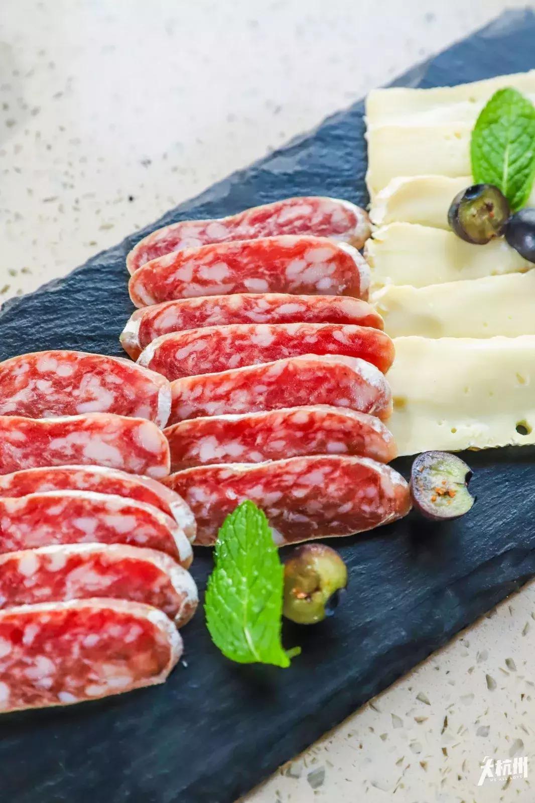 杭州头号买醉地标！这家硬核酒吧，凭什么登上国外头条？