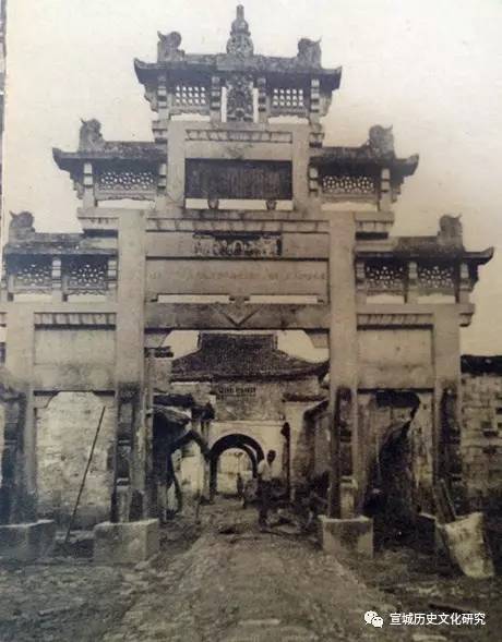 娓呮湞杩涘＋鍛ㄦ旦,娓呮湞鍛ㄦ旦