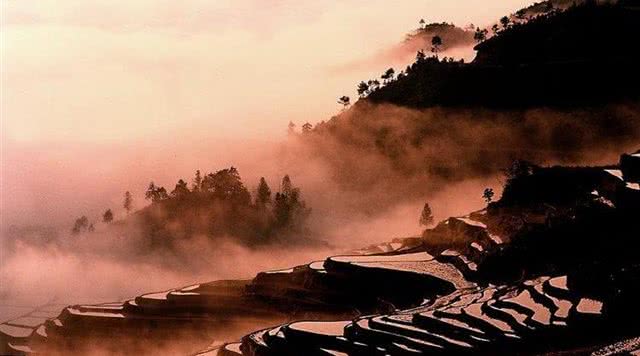 浙江有哪些有瀑布的旅游景点,浙江旅游景点推荐瀑布