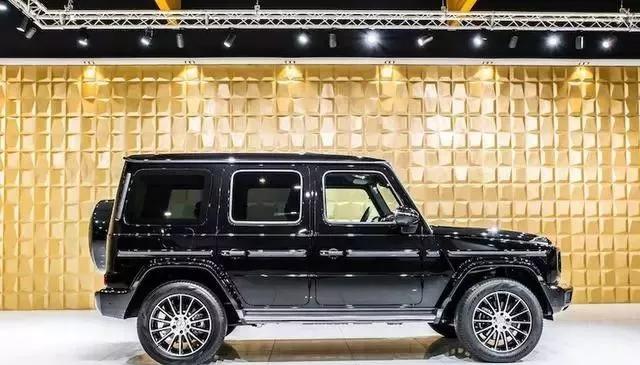 奔驰g级g350d驾驶体验,入门级g350奔驰最新报价多少