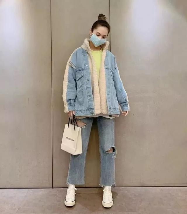 杨丞琳穿牛仔裤的视频,杨丞琳穿红鞋拼色牛仔裤