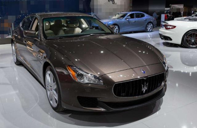 2022帕萨特10万首付分期付款明细,10万买车分期和全款差多少钱