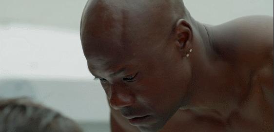 什么是科幻神剧情？美国电影《恐龙侵袭》，上海堡垒也要让位