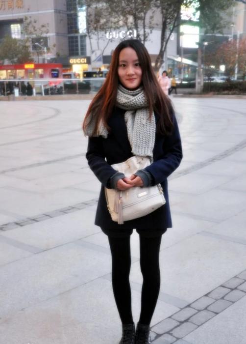 46岁的乐嘉，混成这样该怪谁呢？成于富豪妻子败于自己