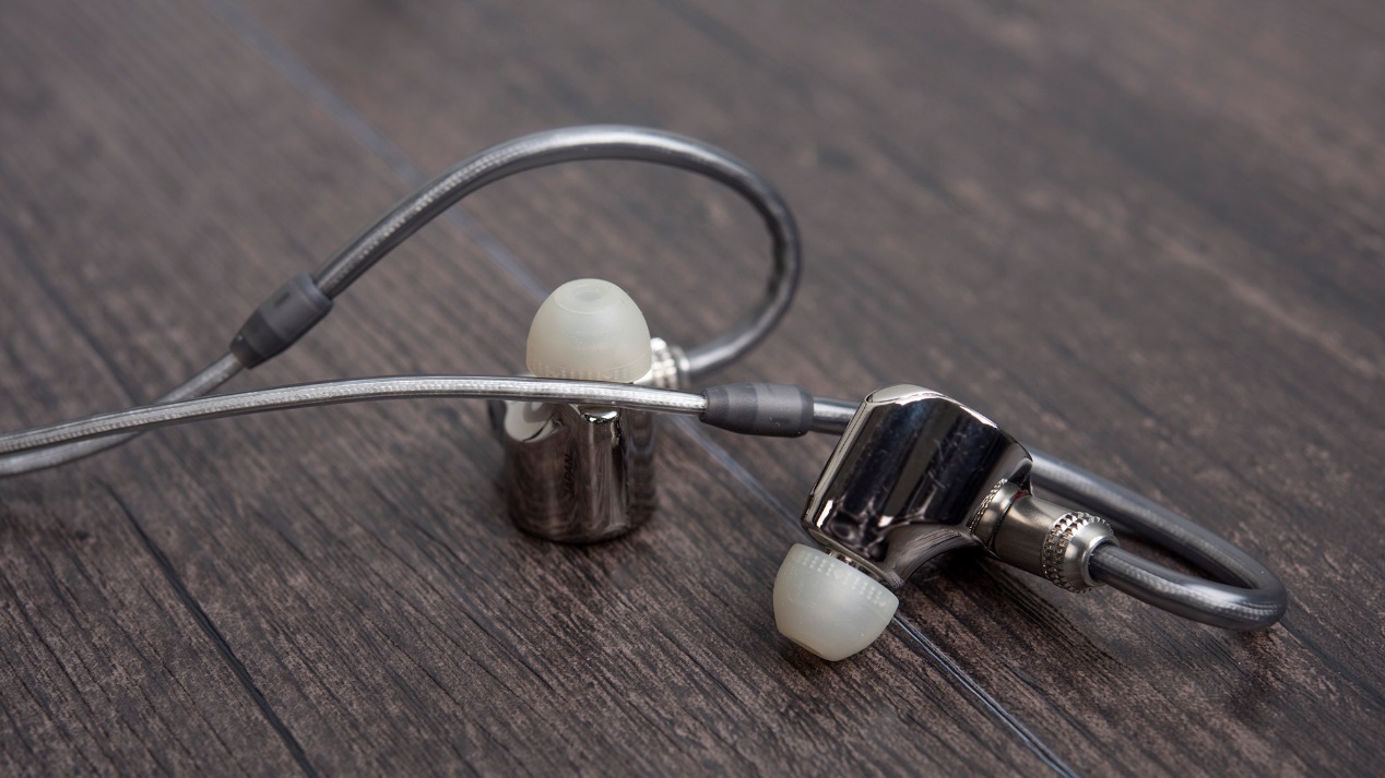 索尼ier-z1r评测,索尼旗舰入耳式耳机z1r