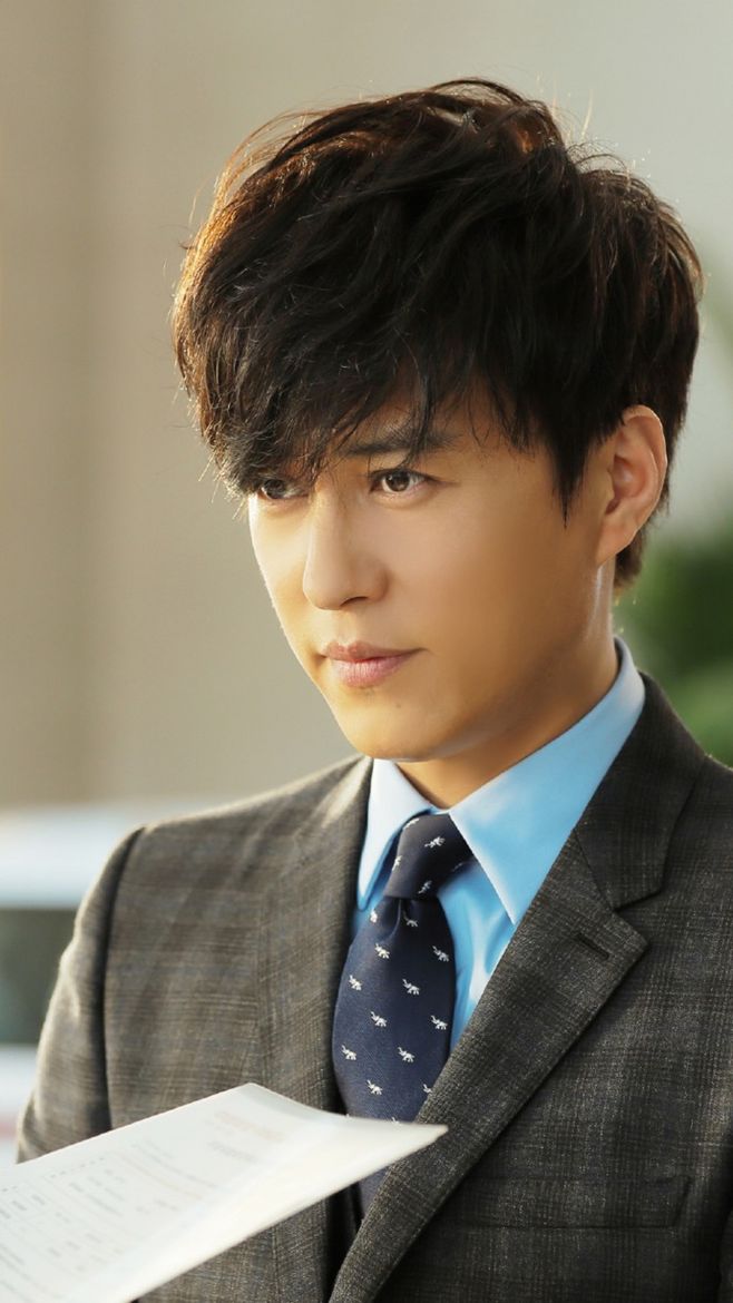 男闺蜜爱上了别人自己后悔,男闺蜜爱上女主