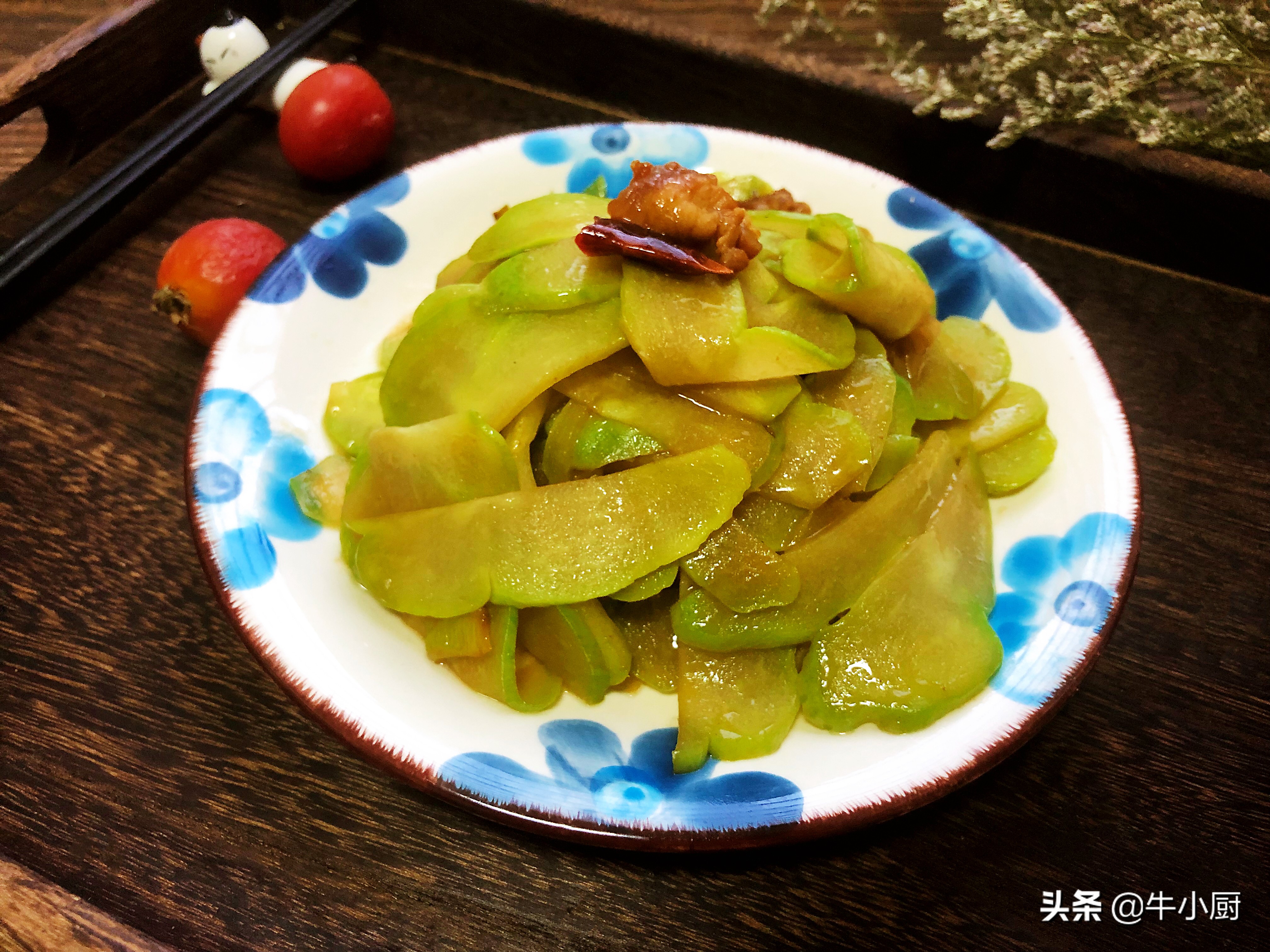 秋天这瓜刚刚上市，我一买就是10斤，耐贮存，多吃能增强抵抗力