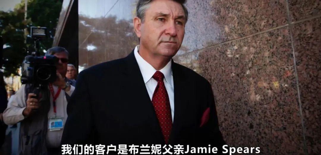 红极一时的世界巨星，被三个男人推进深渊，其中一个还是亲生父亲