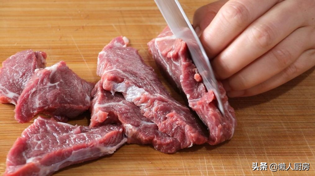 烤的牛肉怎样才能让它不发酸,怎么烤出来的牛肉不酸