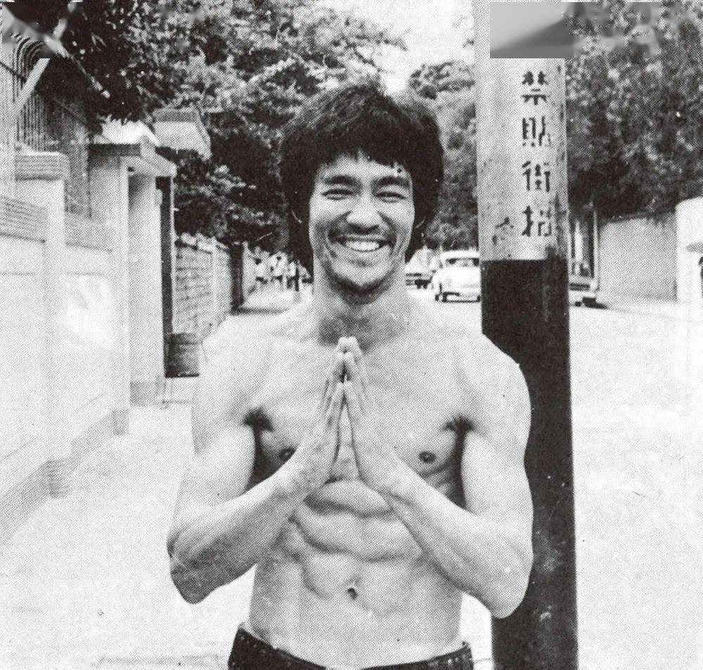 功夫之王李小龙电影完整版,功夫之王李小龙五十周年