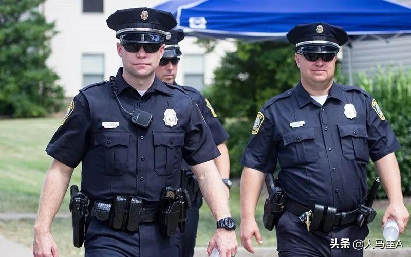 美国儿童与警察对枪,美国警察与嫌犯对射