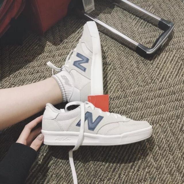 穿不了高跟鞋穿裙子搭配什么鞋,穿不了高跟穿不了裙子