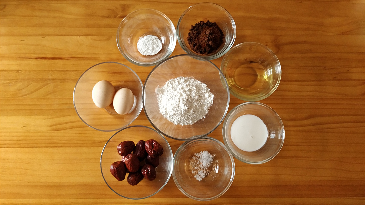 做枣糕把鸡蛋打发会不会更松软,枣糕王松软香甜的红糖枣糕做法