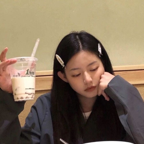 护发秘诀如何保养我们的头发,干枯毛躁的头发用什么护发