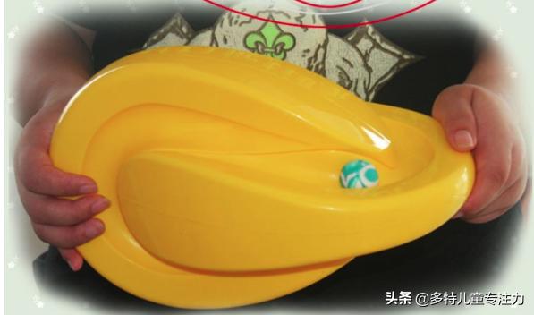 感统课的秘密：轨道球、上下转盘、插棍游戏，学龄期孩子必练！