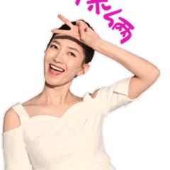 粉底液卡粉是什么原因,粉底液特别干卡粉