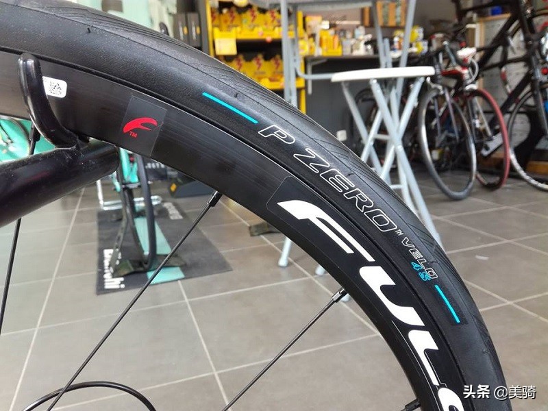 公路车怎么调节适合自己的高度,车太颠簸怎么办