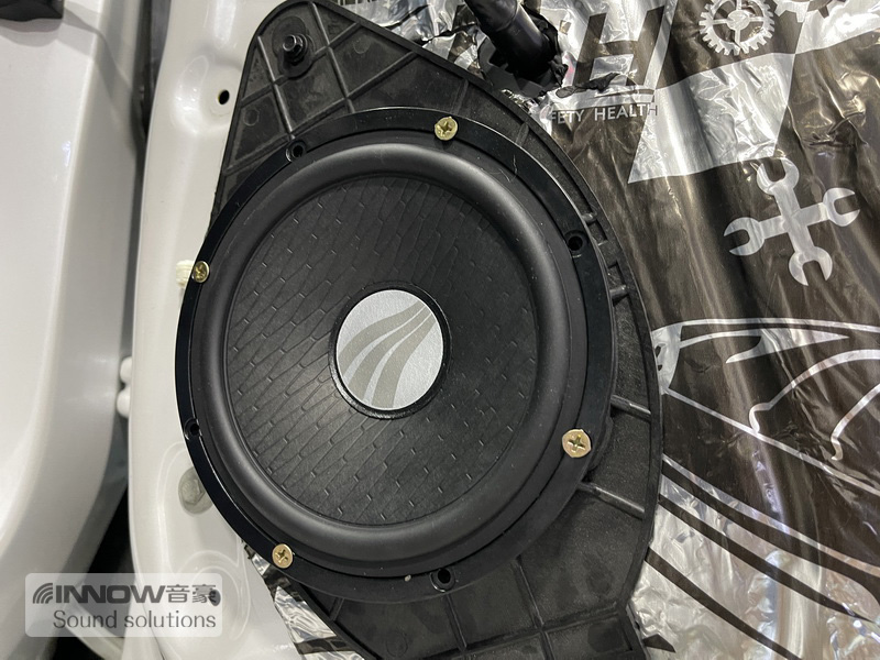 凯迪拉克xt5音响改装dj震撼效果,凯迪拉克xt5bose汽车音响