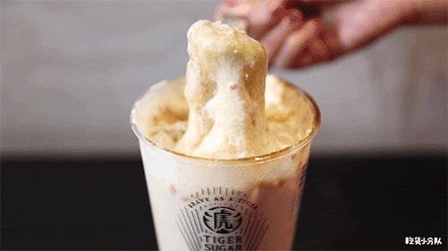 星巴克秋天的第一杯奶茶推荐,星巴克樱花季新品奶茶