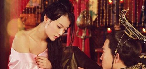 古代皇子有多惨，10多岁就开始和宫女同房，原因有些羞于启齿