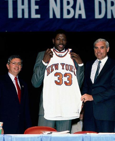 奥拉朱旺是最完美的中锋吗,被低估的中锋奥拉朱旺