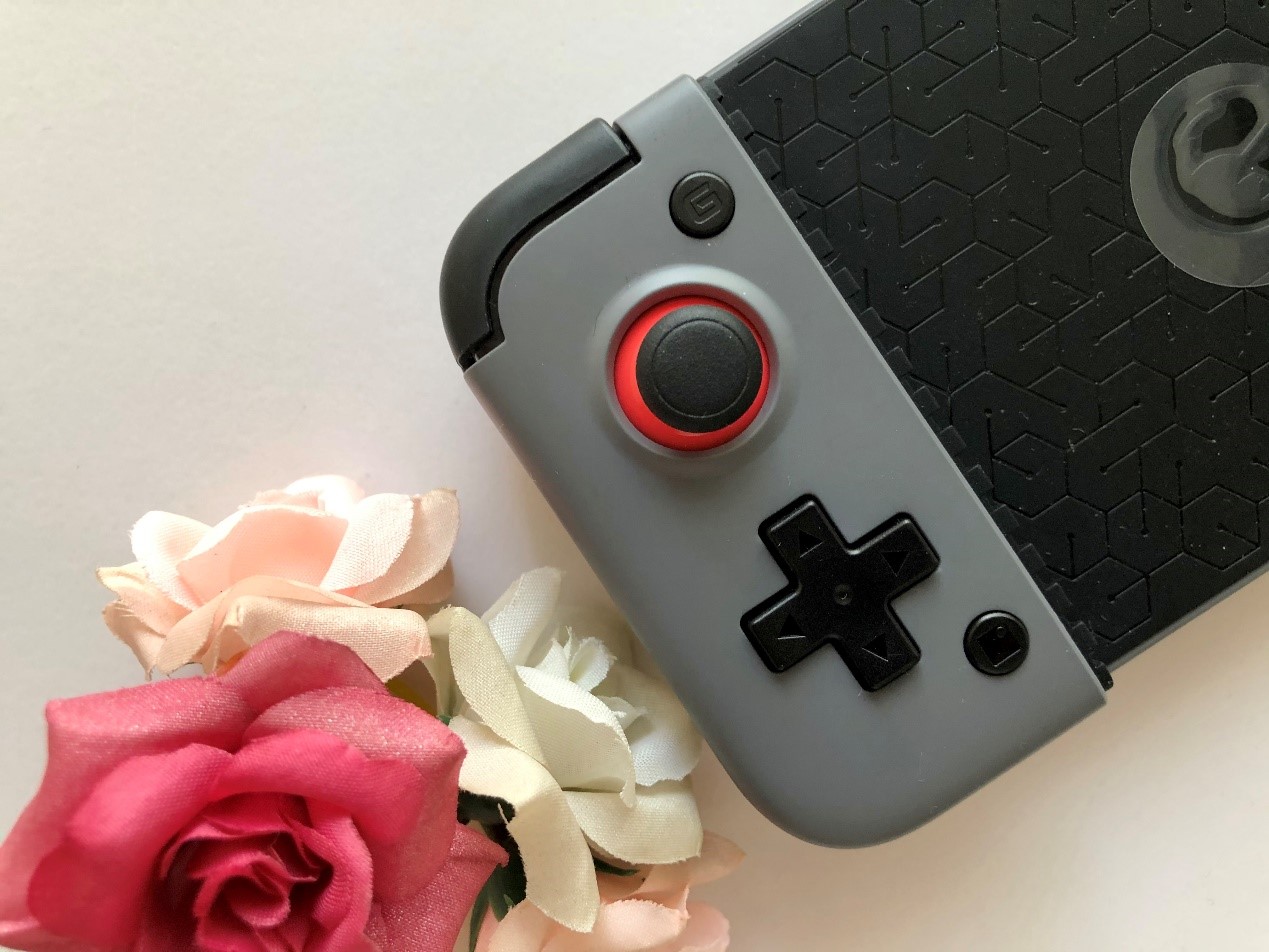 盖世小鸡x2s手柄测评,盖世小鸡x2和雷蛇骑仕手柄