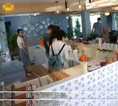 张亮腿受伤肿起大包,晒照却被网友骂活该,本人这样回应显情商