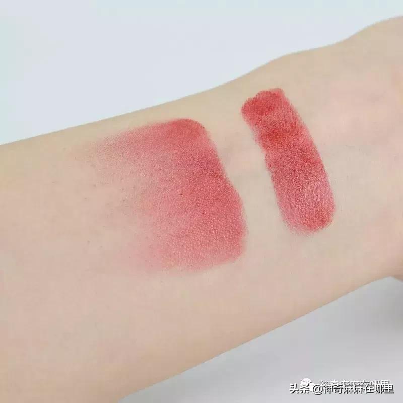 一天卖断80000支,仙到极致的故宫口红