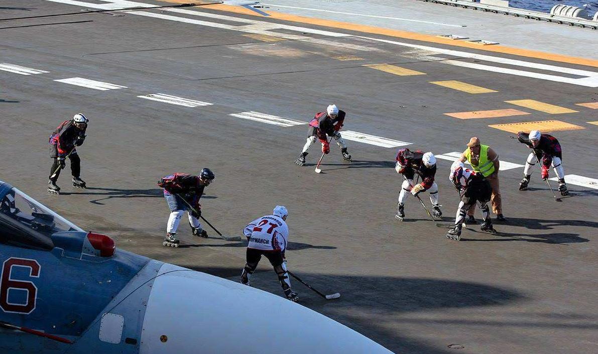 航母上有哪些娱乐设施,航母里有娱乐场所吗