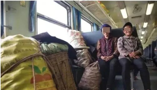 巴西黑帮称强制封城,巴西黑帮封城视频